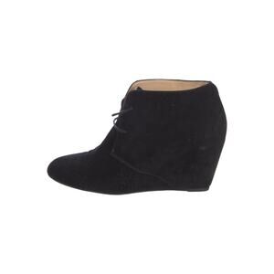 ❤️Christian Louboutin Suede Lace-Up Boots❤️